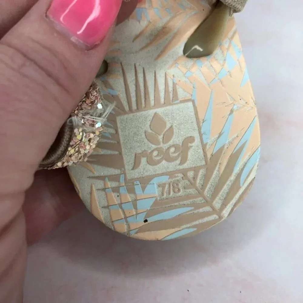 Reef‎ flip flops glitter peach tropical size 7-8 toddler